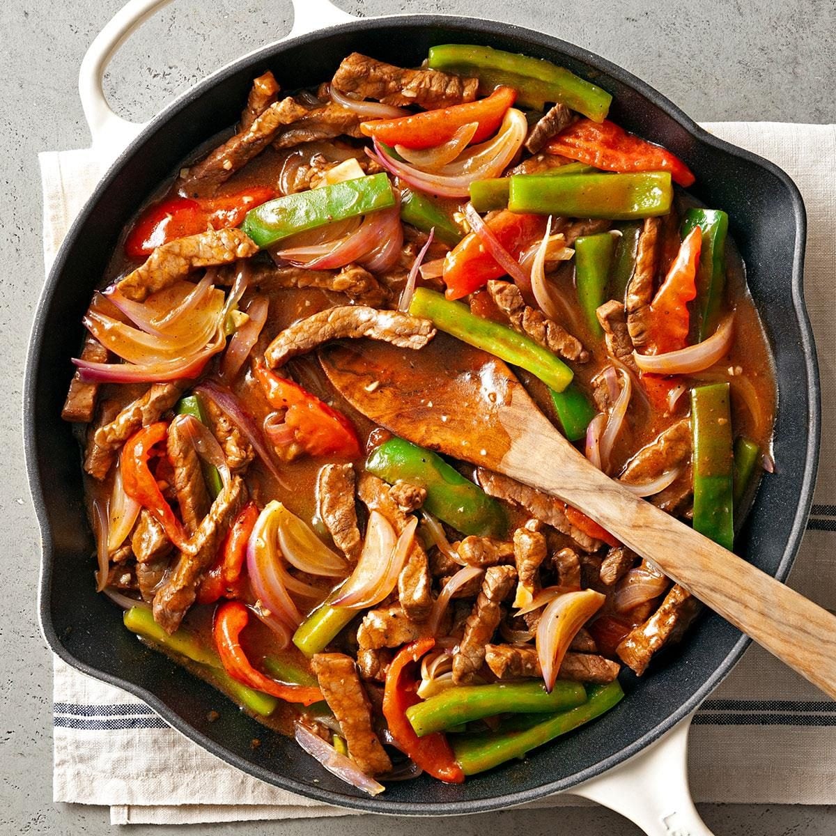 Secrets to Perfect Pepper Steak Sauce: Umami & Balance